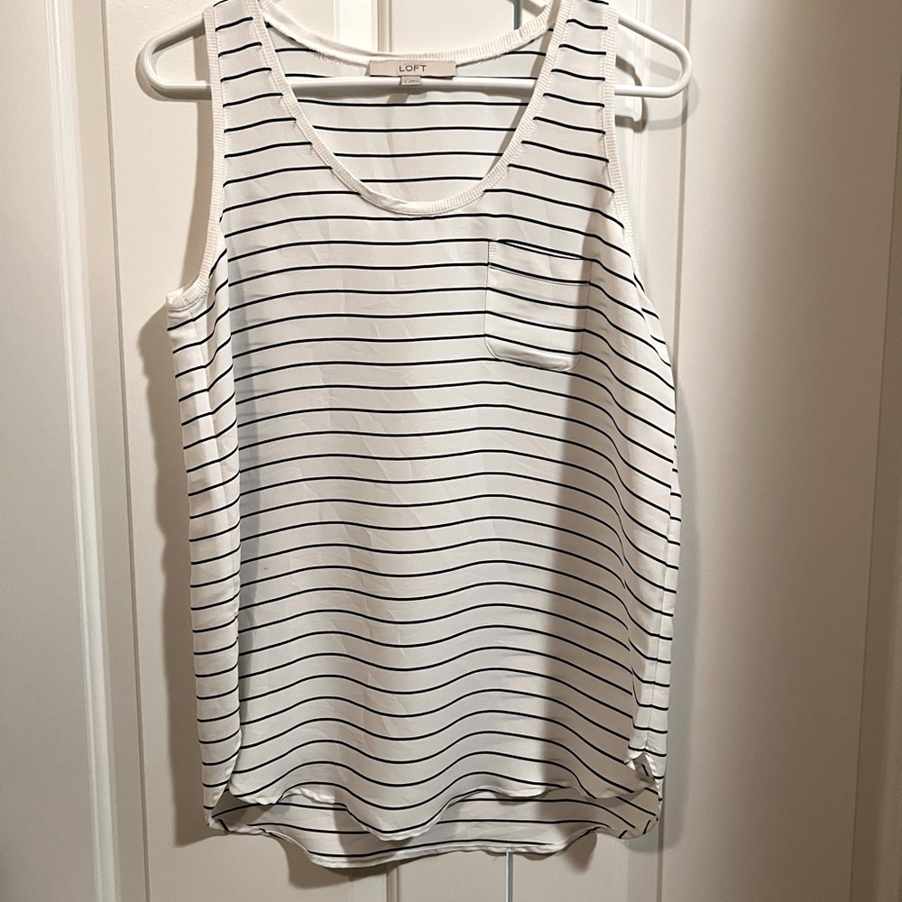 TOPS BUNDLE! - Picture 4 of 4